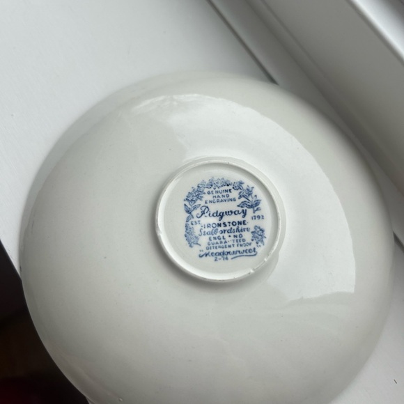 1970 Ridgeway Ironstone Blue and White Transferware Saucer “Meadowsweet” Pattern - Picture 3 of 3